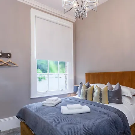 Vakantiehuis Bootham 2 *